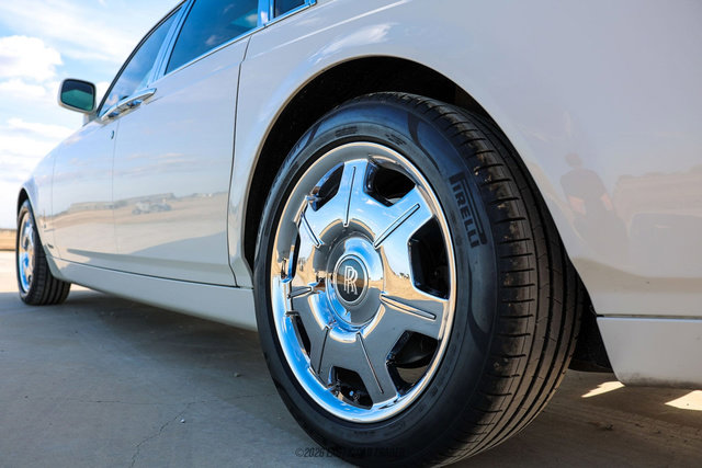 2012 Rolls-Royce Phantom Sedan