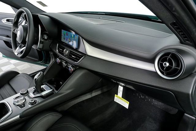 2025 Alfa Romeo Giulia