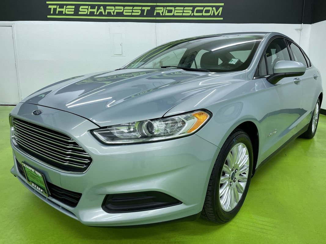 2014 Ford Fusion S