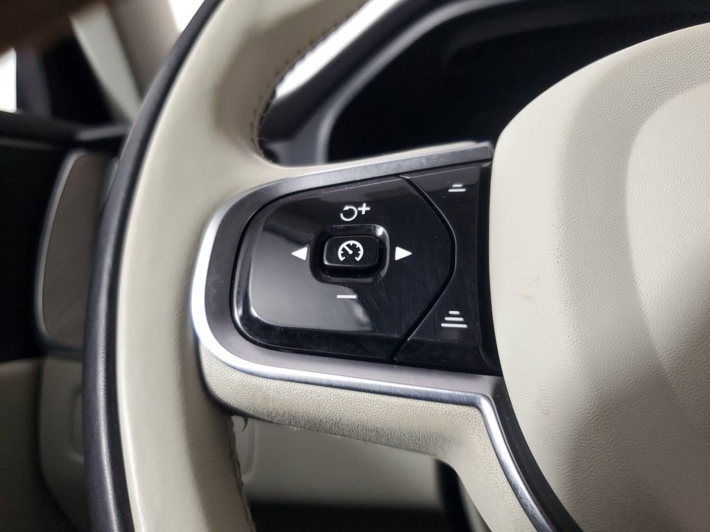 2023 Volvo Xc60 B5 Plus