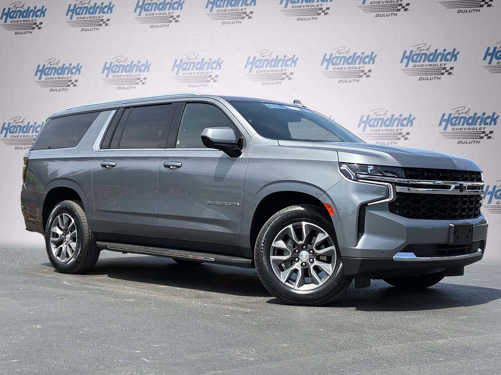 2022 Chevrolet Suburban LS