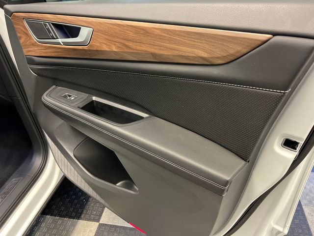 2024 Volkswagen Atlas SE