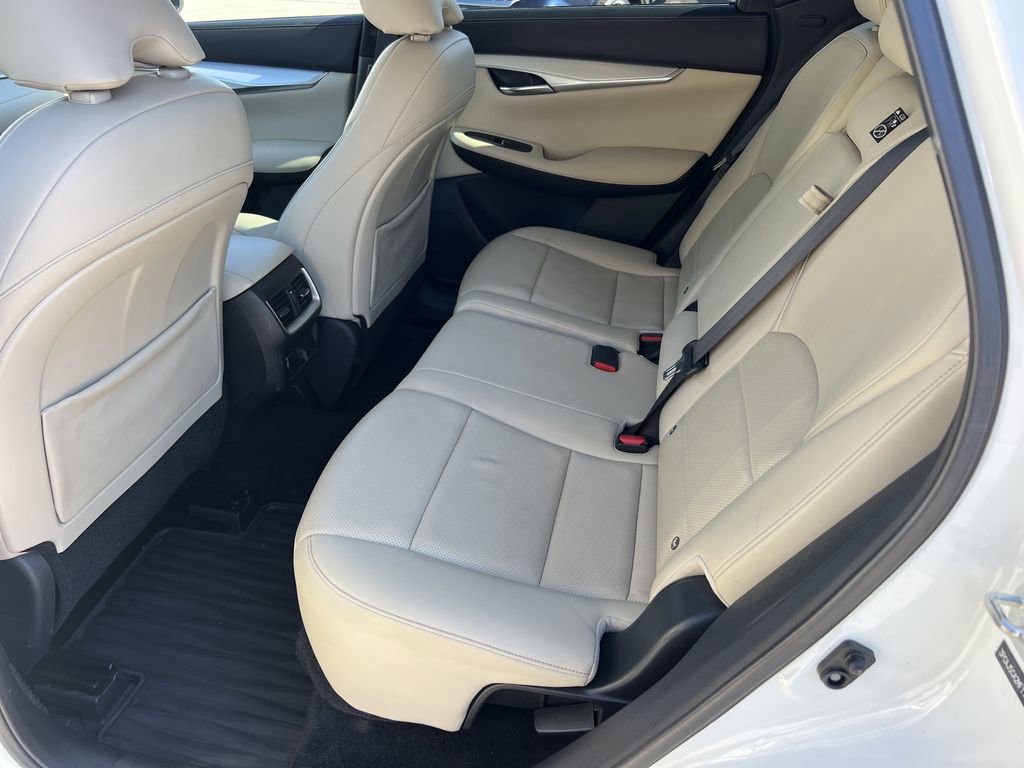 2021 INFINITI Qx50 Essential