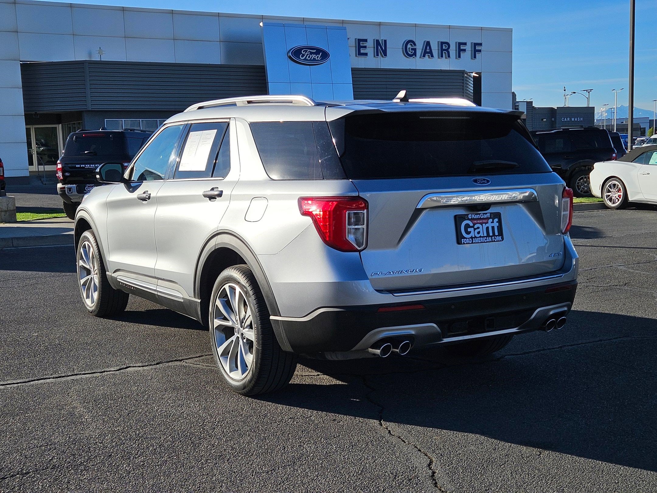 2023 Ford Explorer Platinum