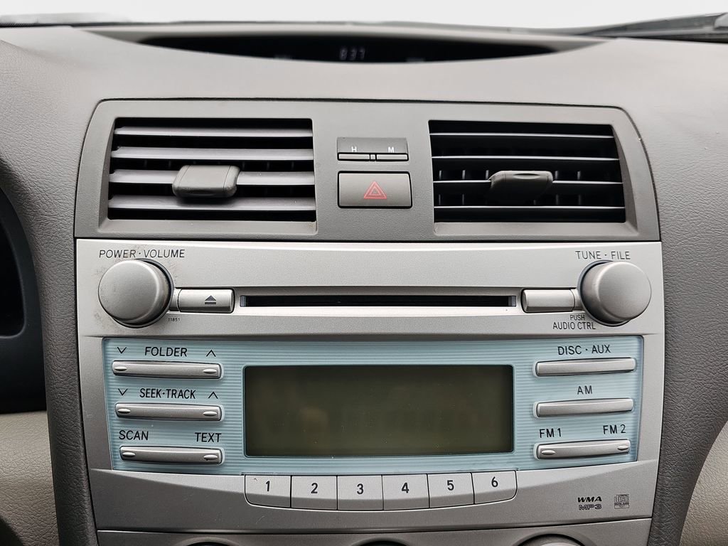 2009 Toyota Camry LE