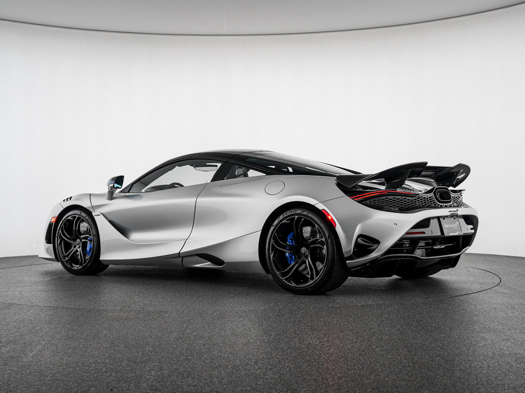 New 2027 McLaren 750S photo 17