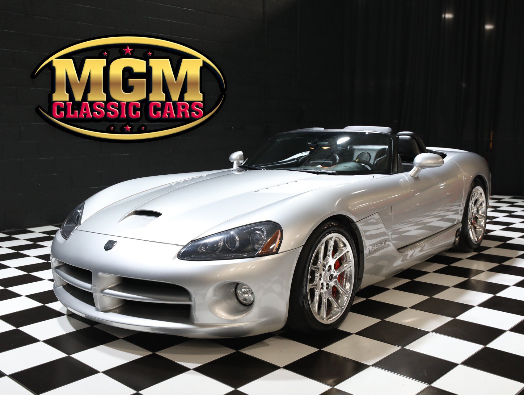 Used 2004 Dodge Viper SRT-10
