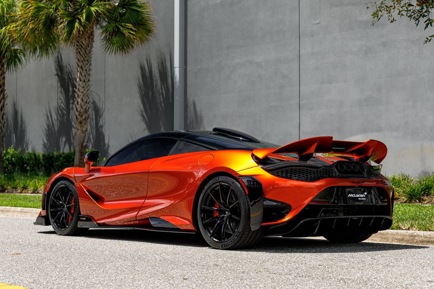 Used 2021 McLaren 765LT photo 30