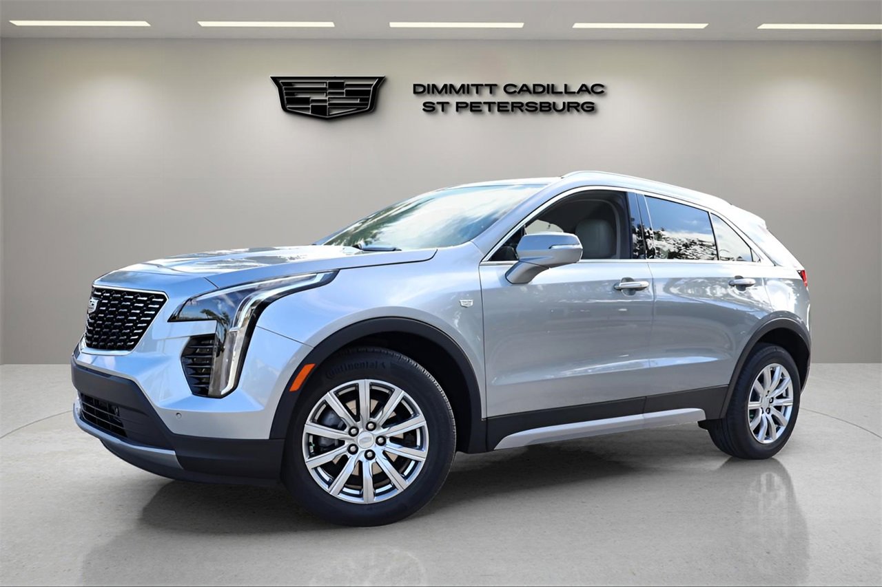 2023 Cadillac XT4 Premium Luxury