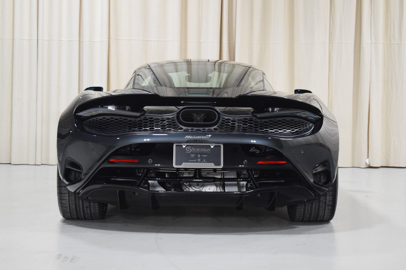 New 2026 McLaren 750S photo 14