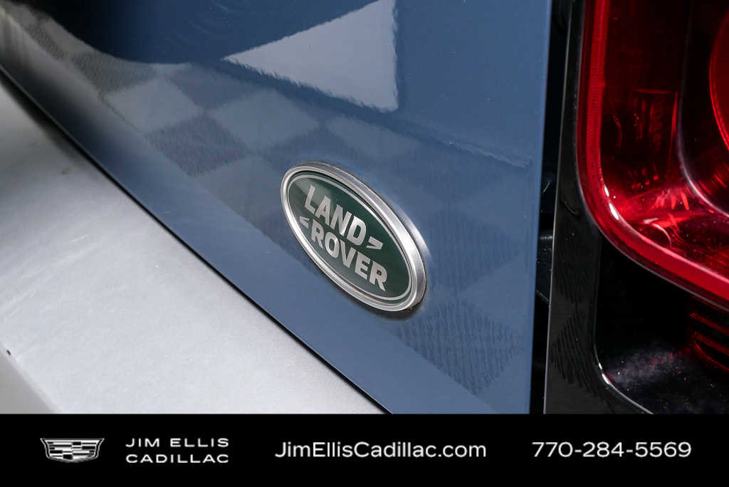 2023 Land Rover Defender 110 SE