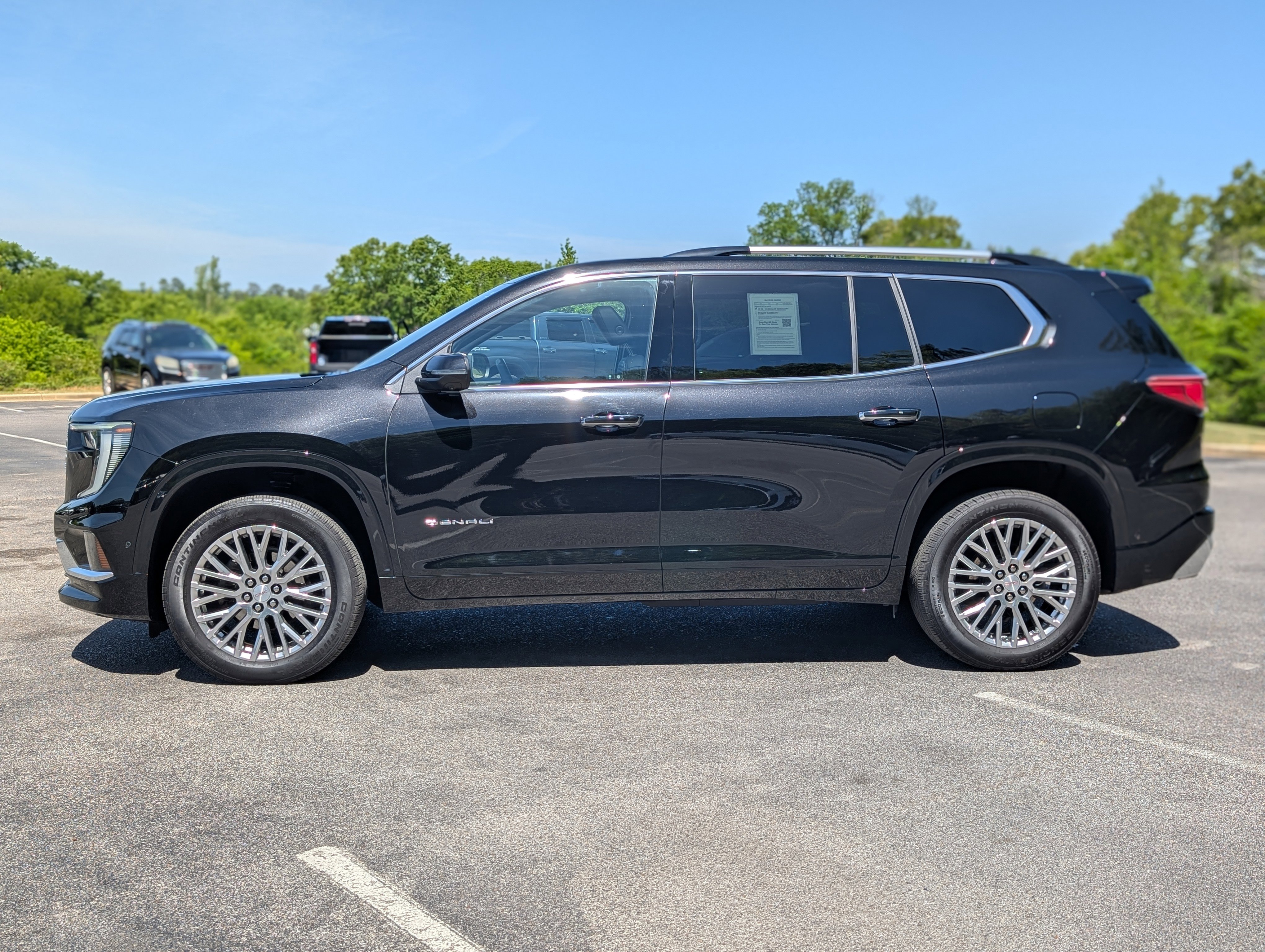 2024 GMC Acadia Denali