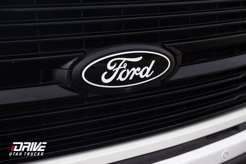 2025 Ford F150 Platinum