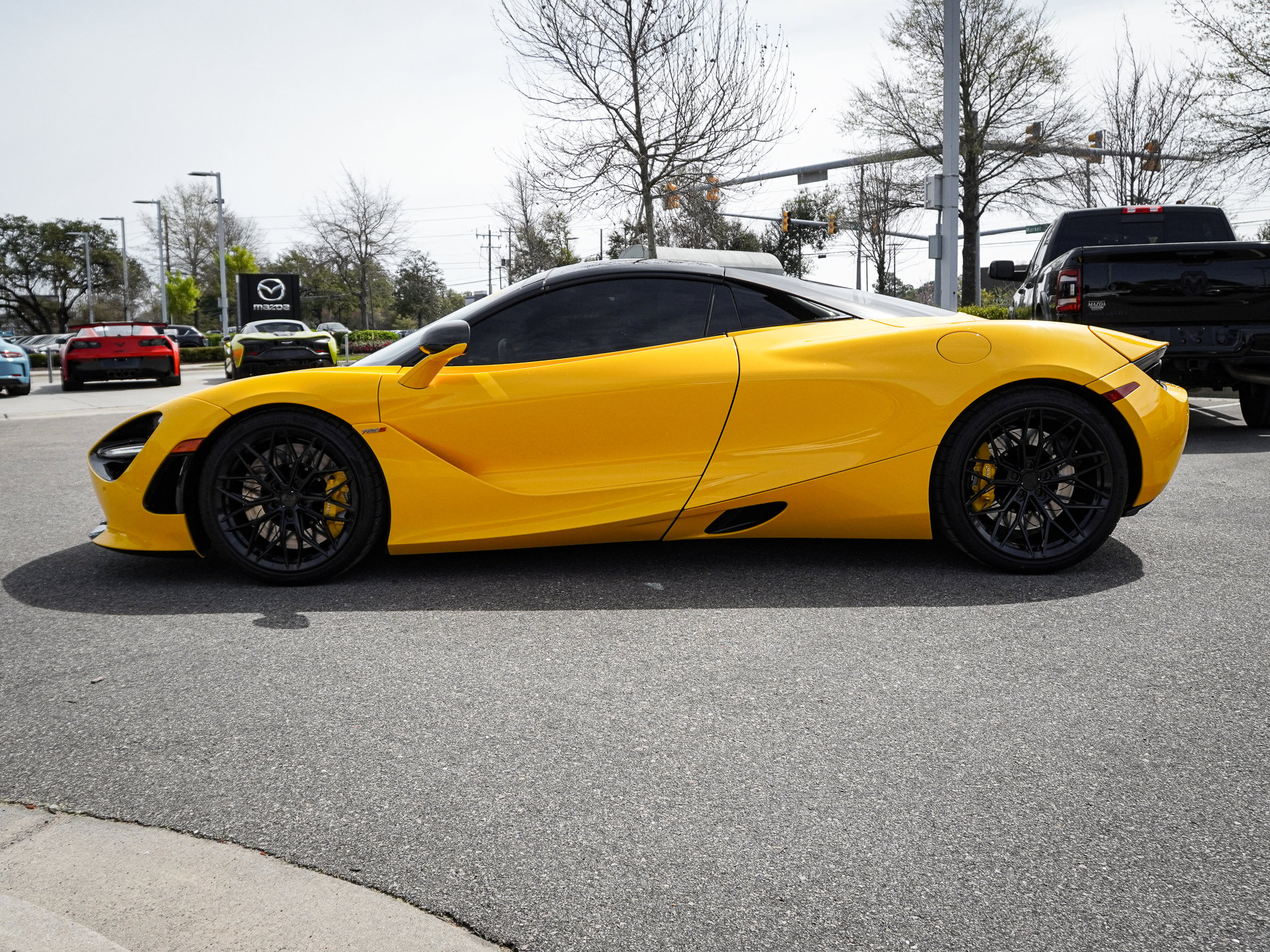 Used 2021 McLaren 720S Luxury photo 10