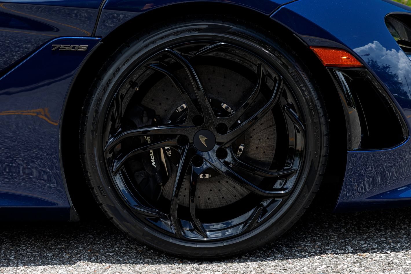 Used 2025 McLaren 750S photo 15