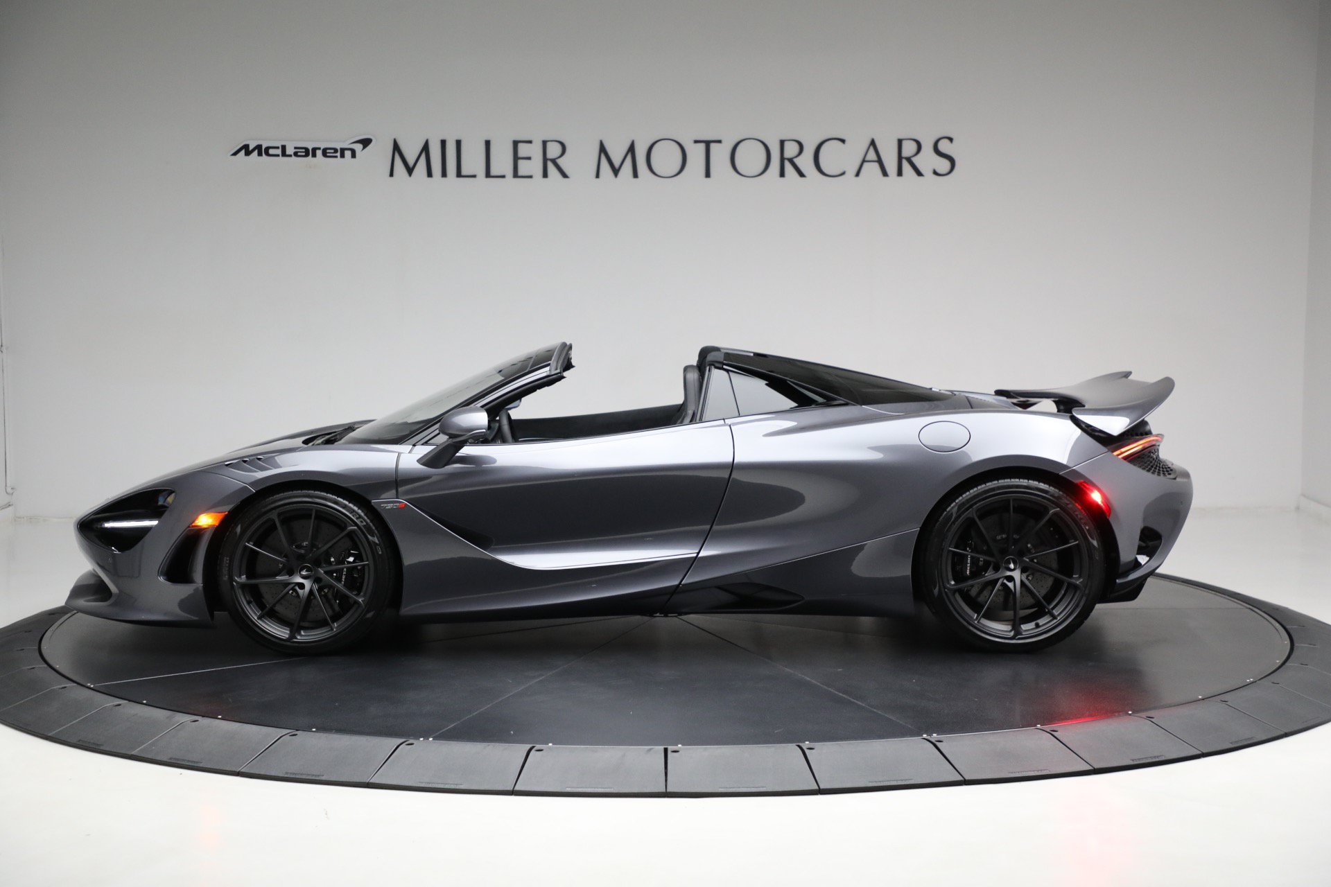 Used 2024 McLaren 750S Spider 3