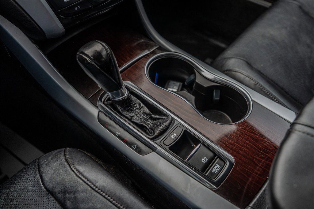 2017 Acura TLX w/ Technology Package