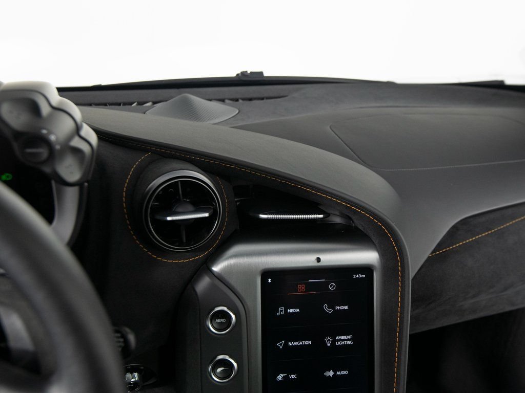 Used 2025 McLaren 750S photo 23