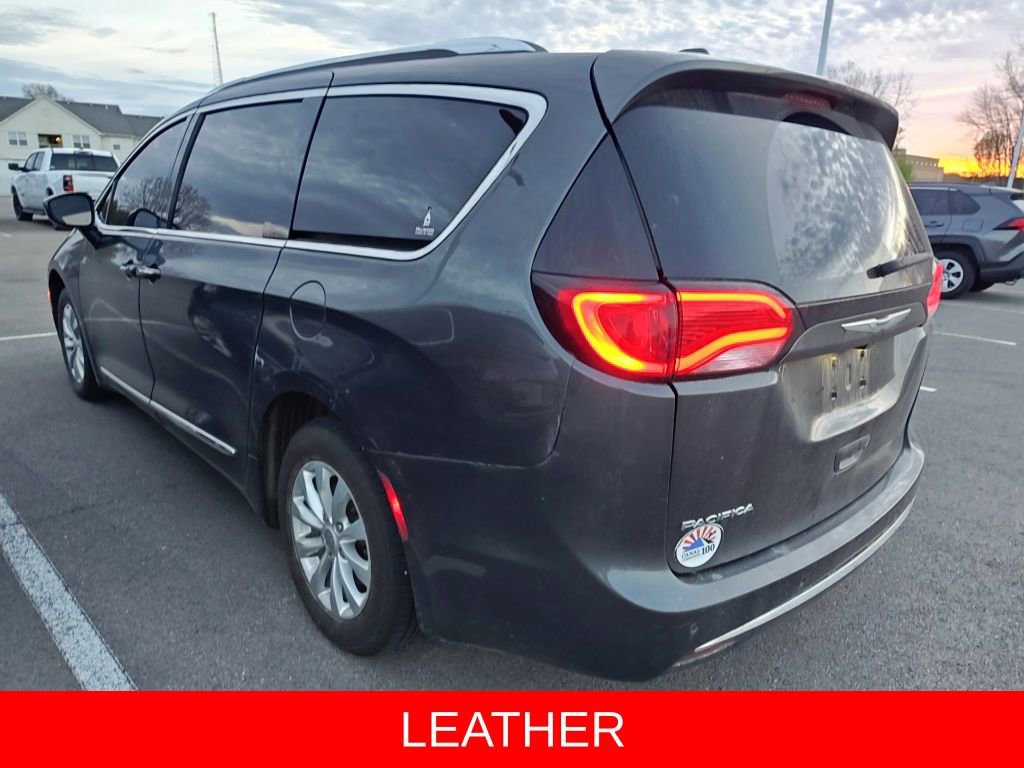 2018 Chrysler Pacifica Touring-L