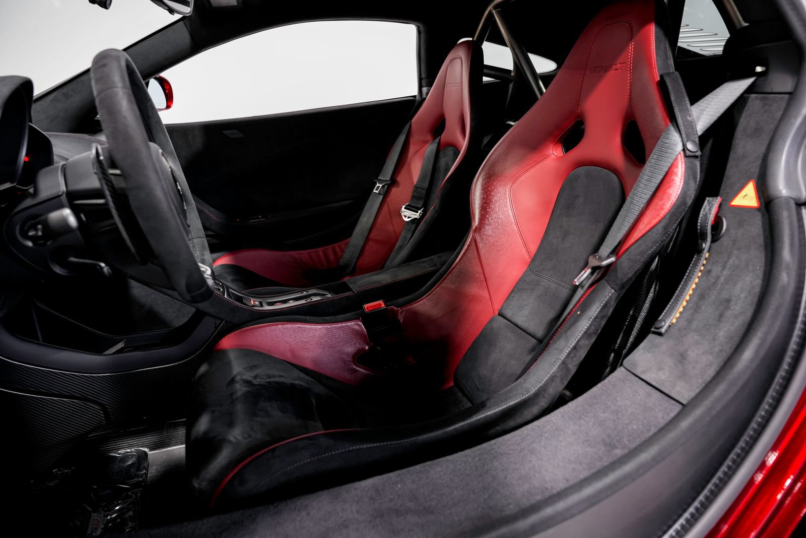 Used 2016 McLaren 675LT Coupe photo 19