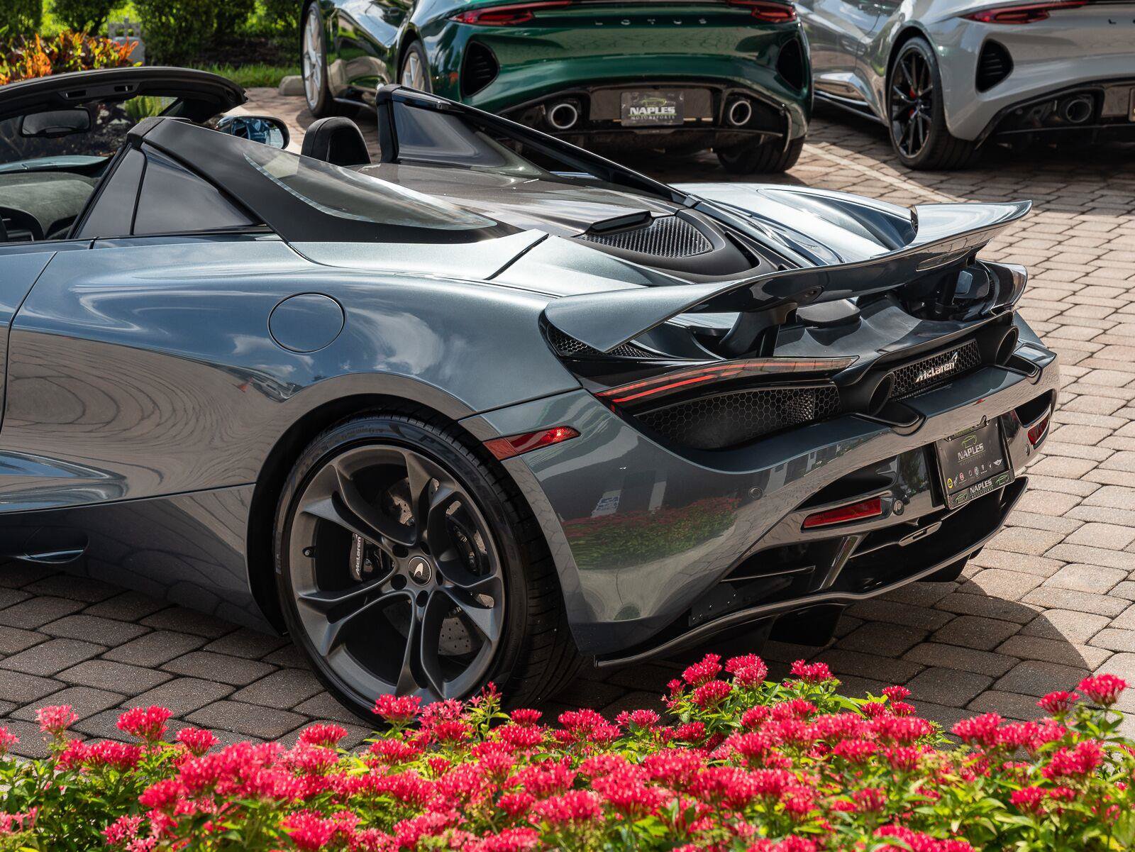 Used 2020 McLaren 720S Spider photo 37