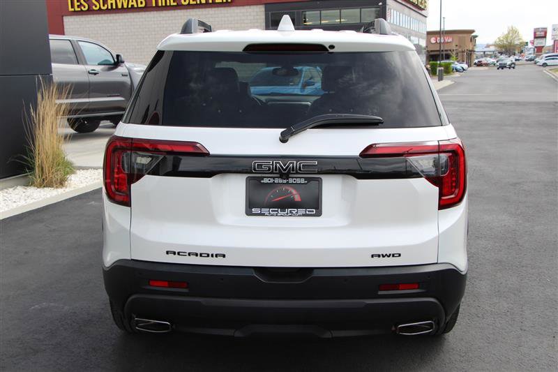 2021 GMC Acadia SLT