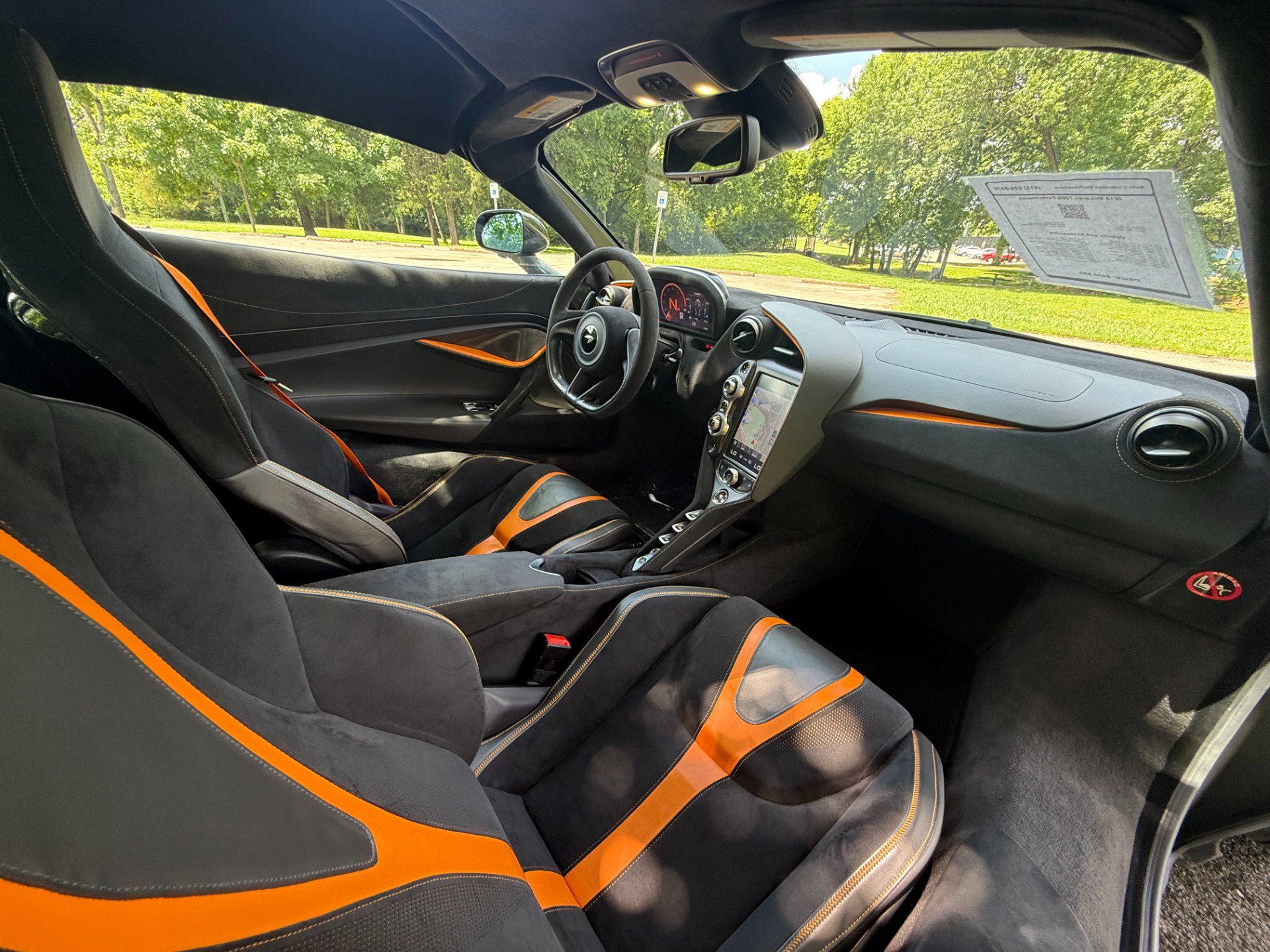 Used 2019 McLaren 720S Performance photo 28