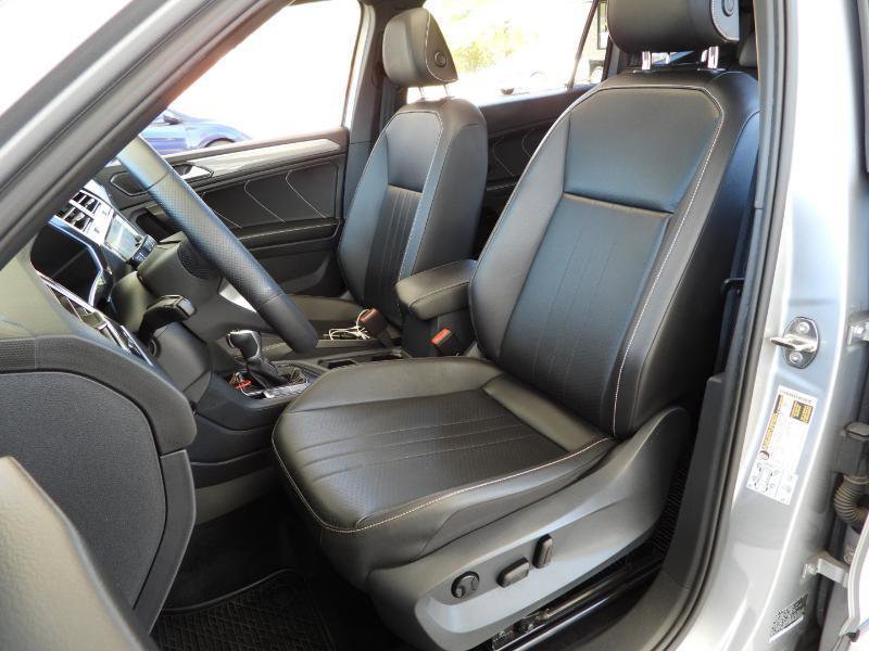 2022 Volkswagen Tiguan SE R-Line