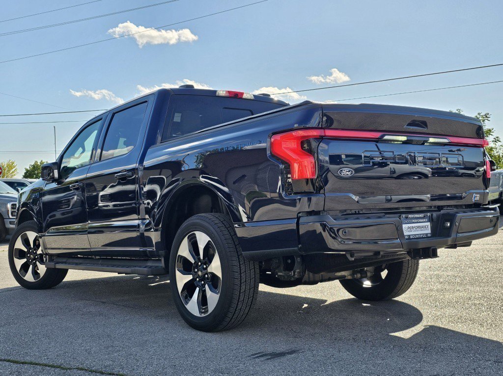 2024 Ford F150 Lightning Platinum