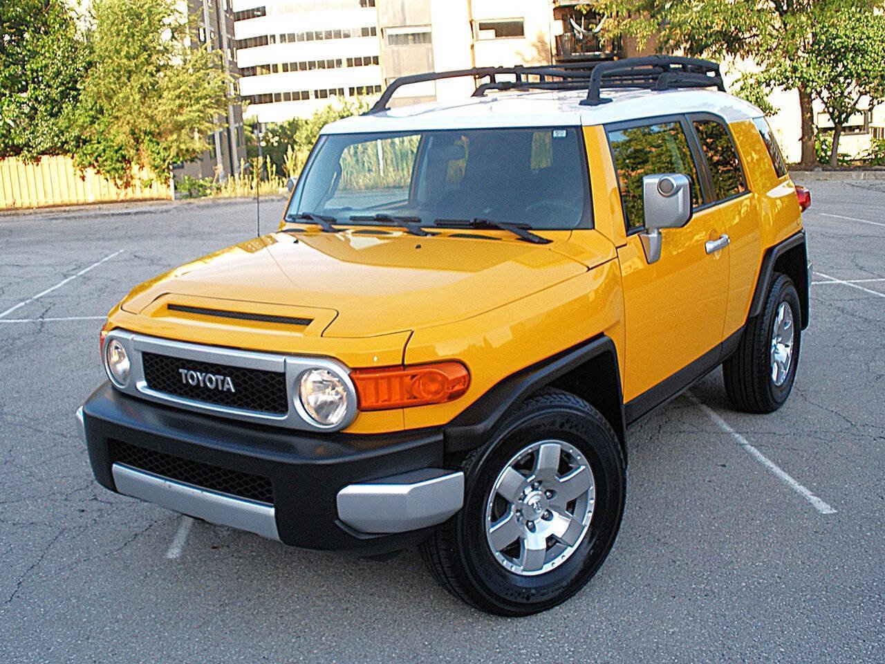 Used 2007 Toyota FJ Cruiser 2WD