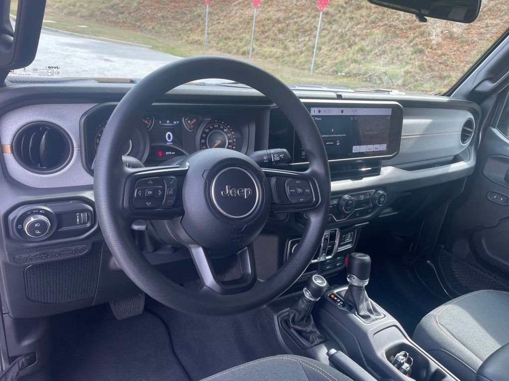 2025 Jeep Gladiator Sport