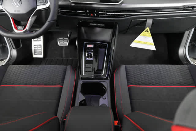 2026 Volkswagen GTI SE