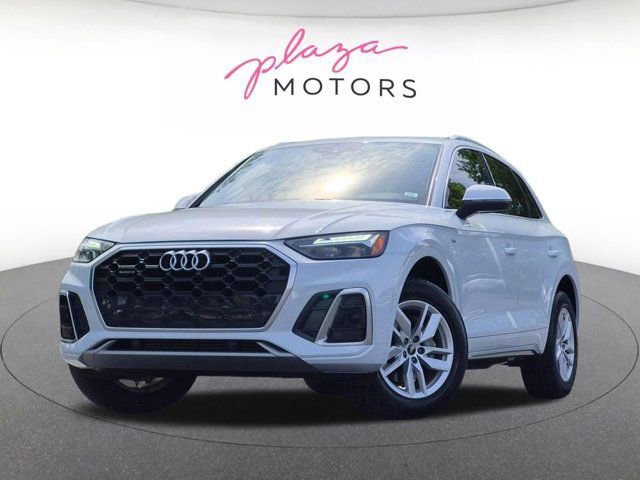 Certified 2023 Audi Q5 2.0T Premium w/ Convenience Package
