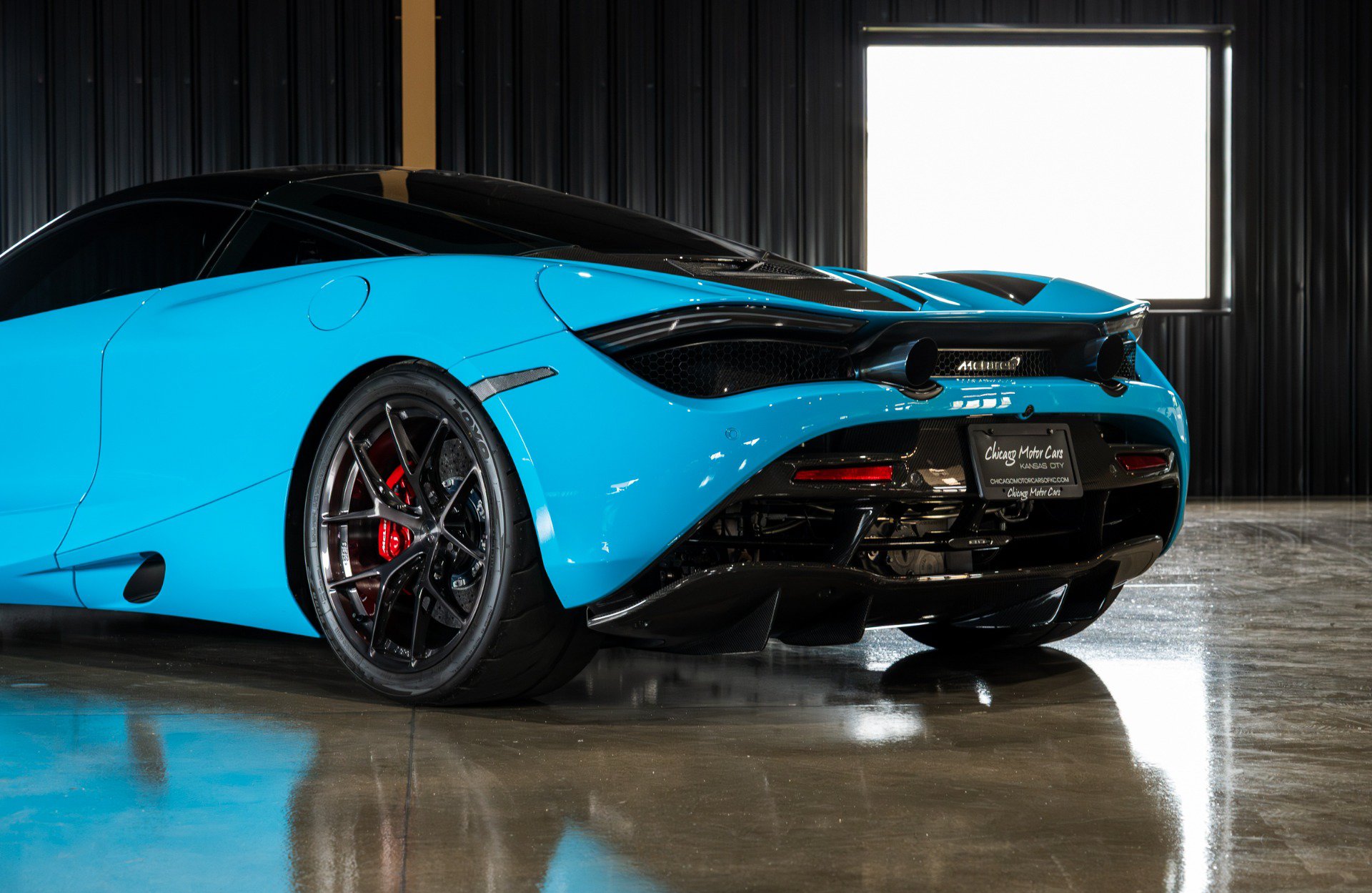 Used 2018 McLaren 720S Performance photo 41