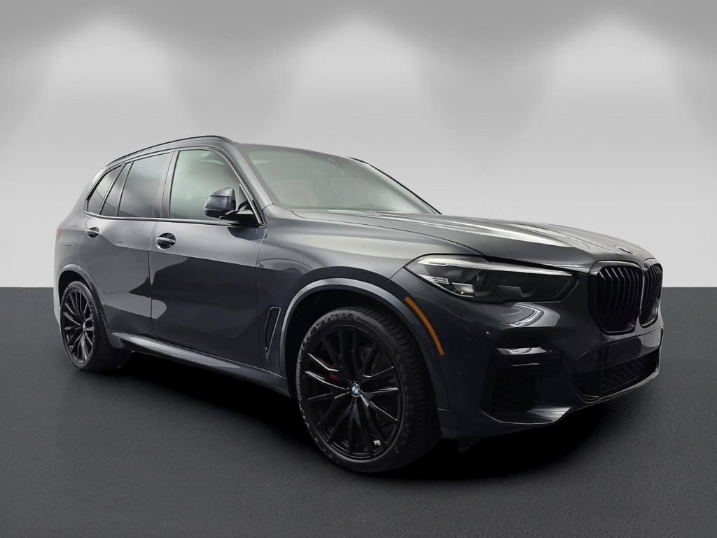 Used 2022 BMW X5 sDrive40i w/ M Sport Package