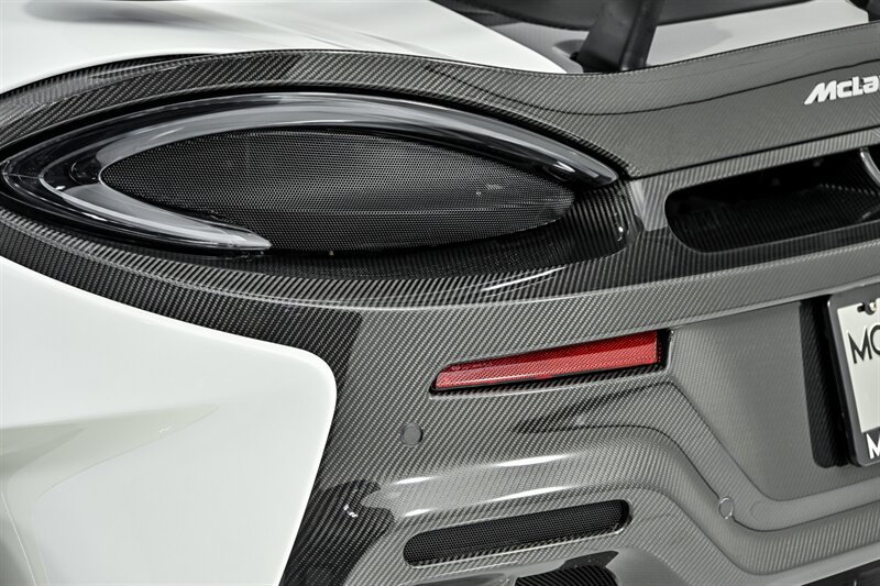 Used 2019 McLaren 600LT photo 16