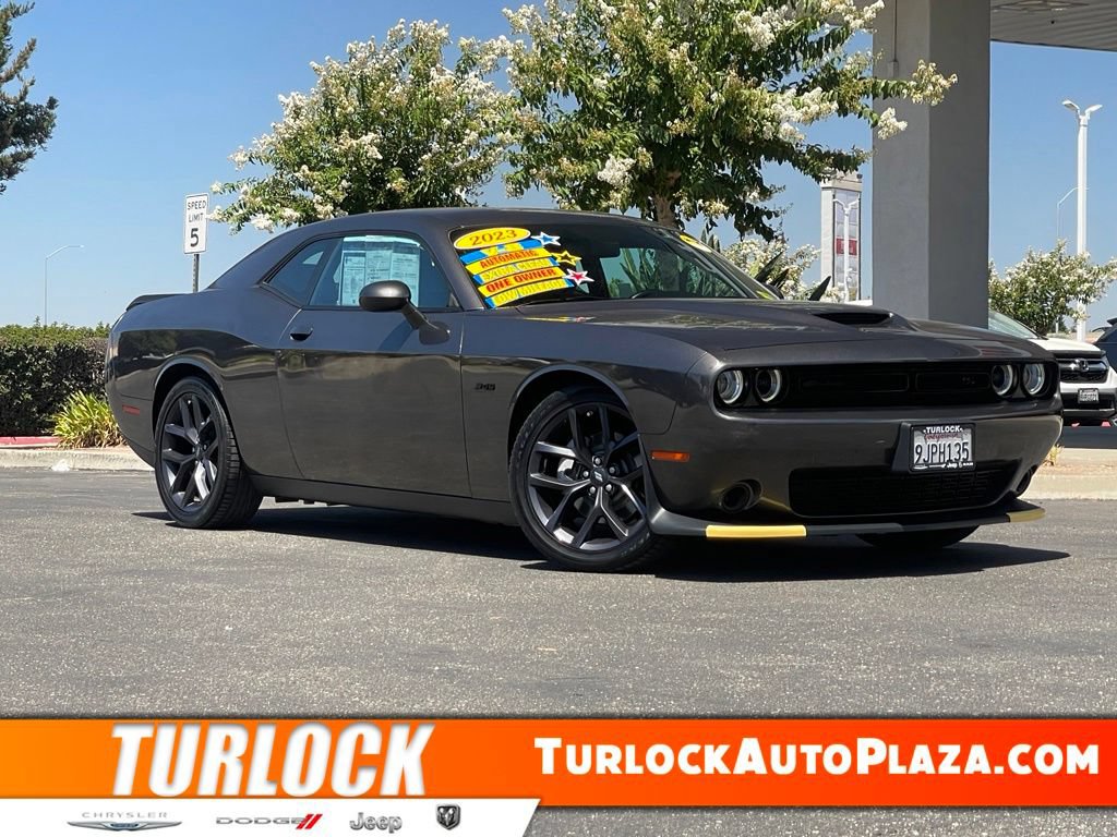 Used 2023 Dodge Challenger R/T w/ Blacktop Package