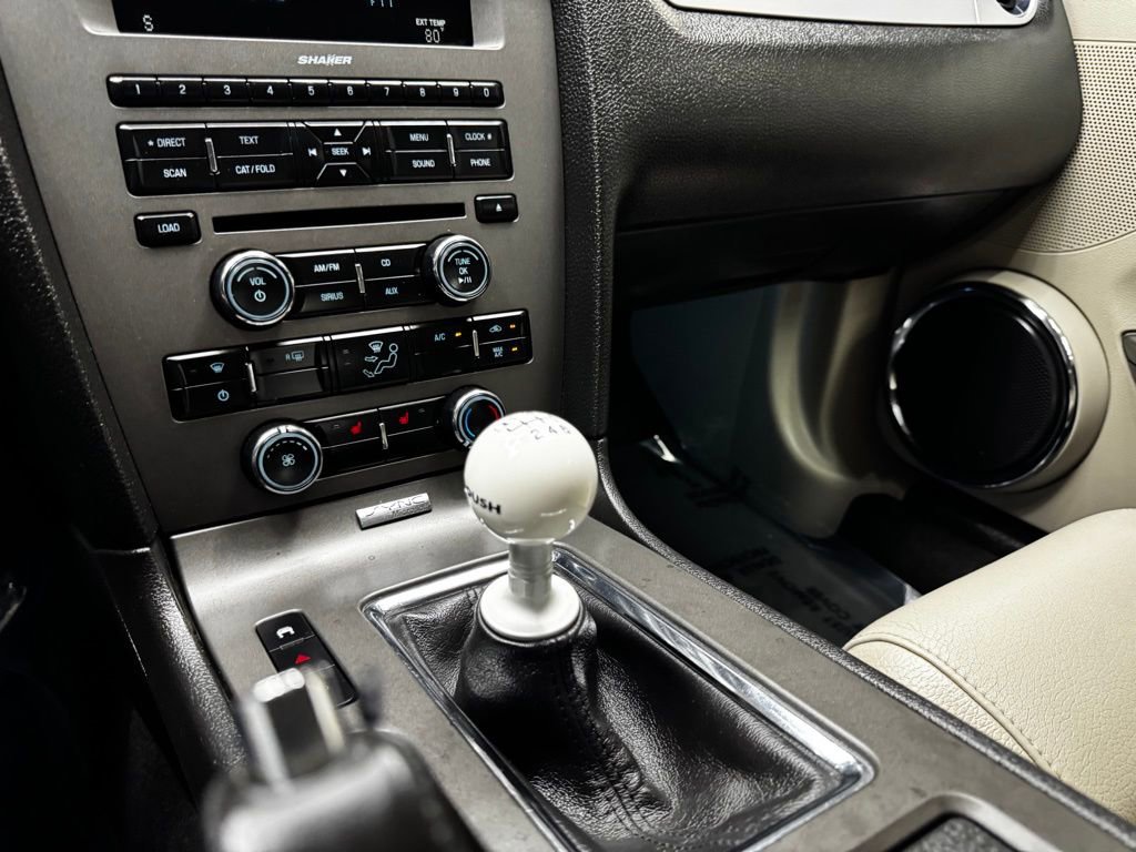 2011 Ford Mustang GT Premium