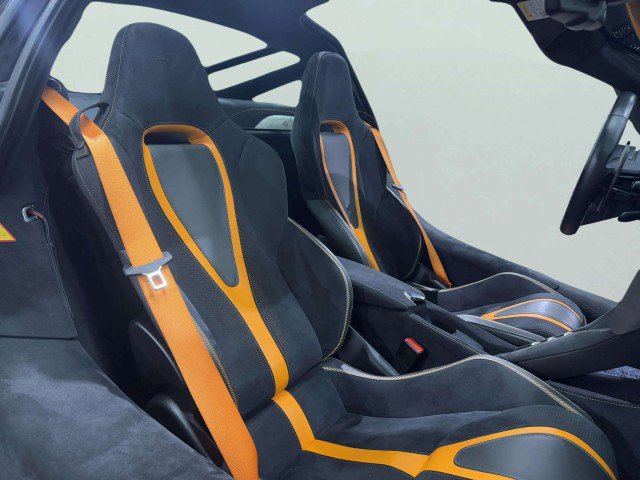Used 2018 McLaren 720S Performance photo 60