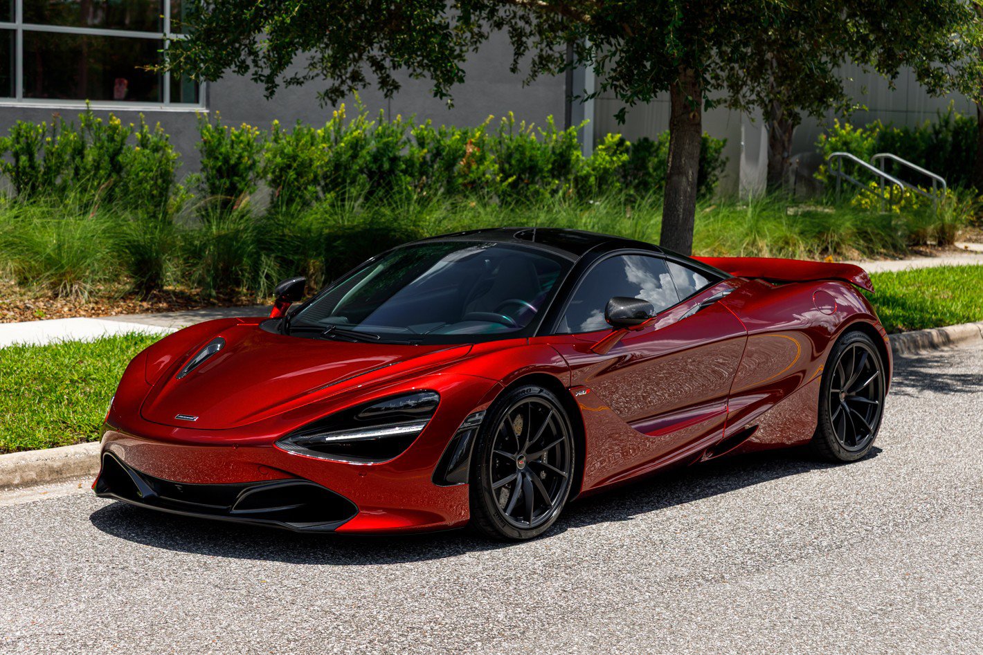 Used 2018 McLaren 720S Luxury photo 39