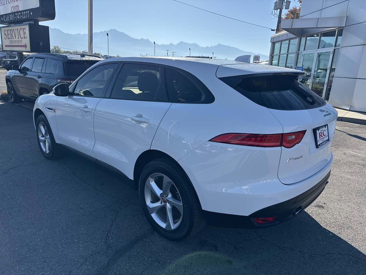 2018 Jaguar F-PACE Premium