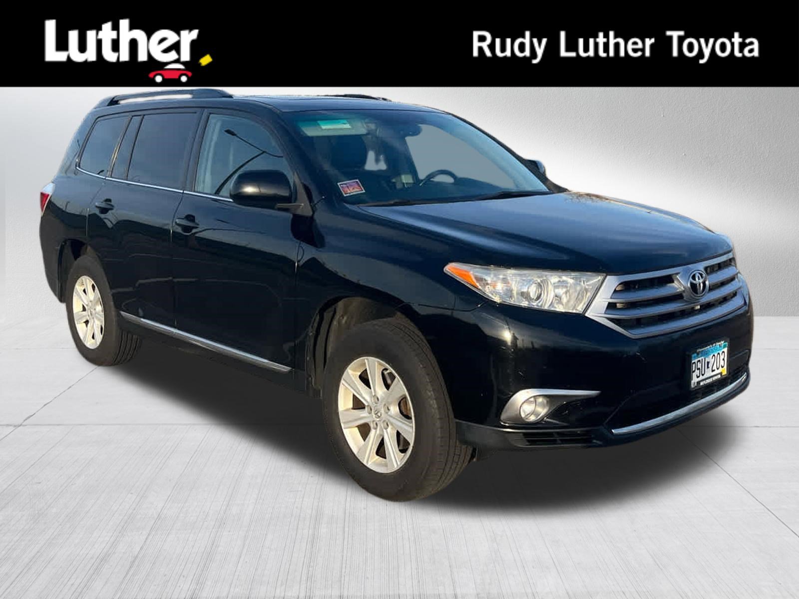 Used 2012 Toyota Highlander SE w/ Tow Pkg