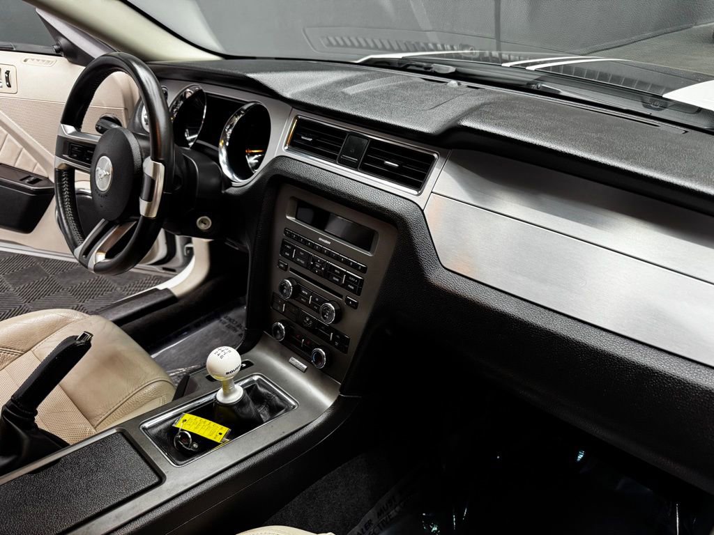 2011 Ford Mustang GT Premium