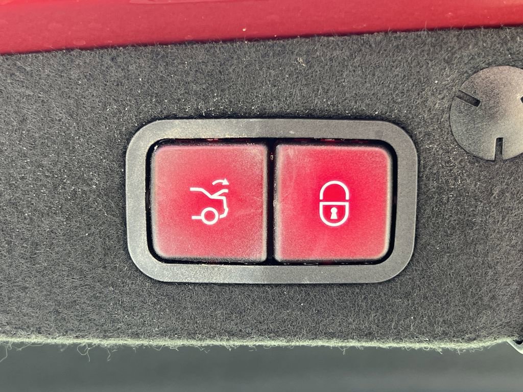 2018 Mercedes-Benz C 300 Sedan