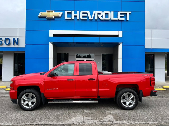 2019 Chevrolet Silverado 1500 LD 4WD Double Cab Custom for sale in Ossian, IN