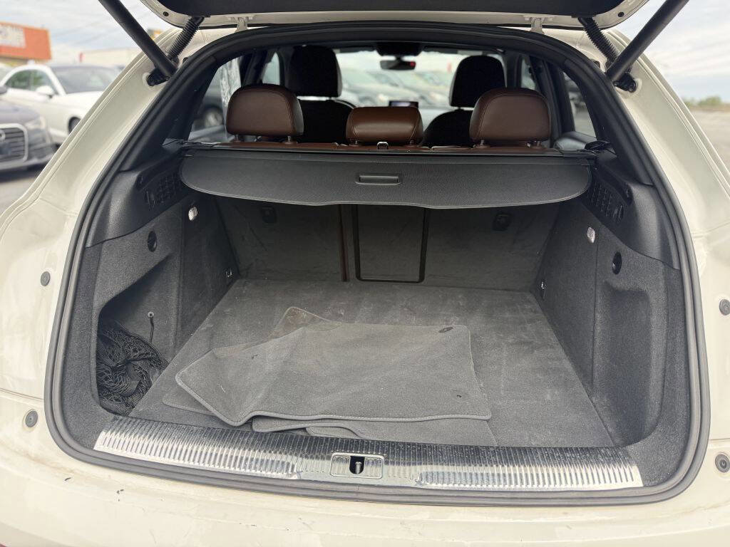 2018 Audi Q3 2.0T Premium Plus