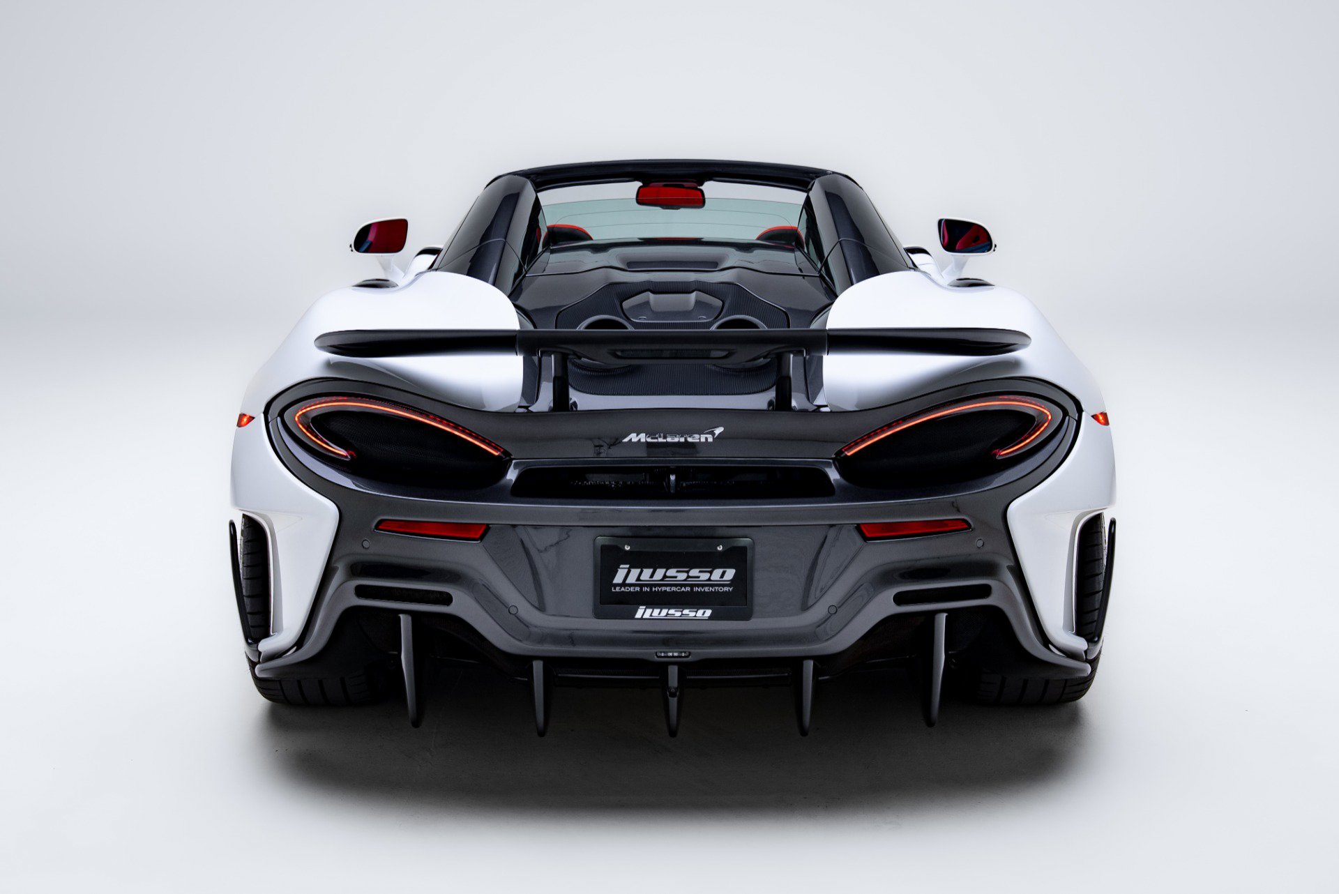 Used 2020 McLaren 600LT Spider photo 8