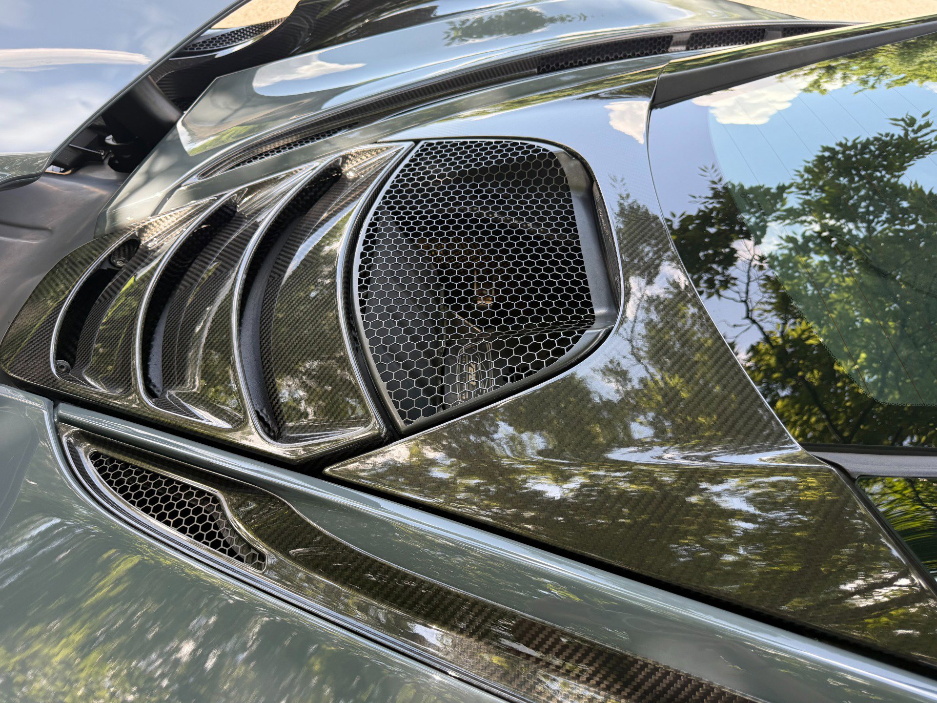 Used 2019 McLaren 720S Performance photo 48