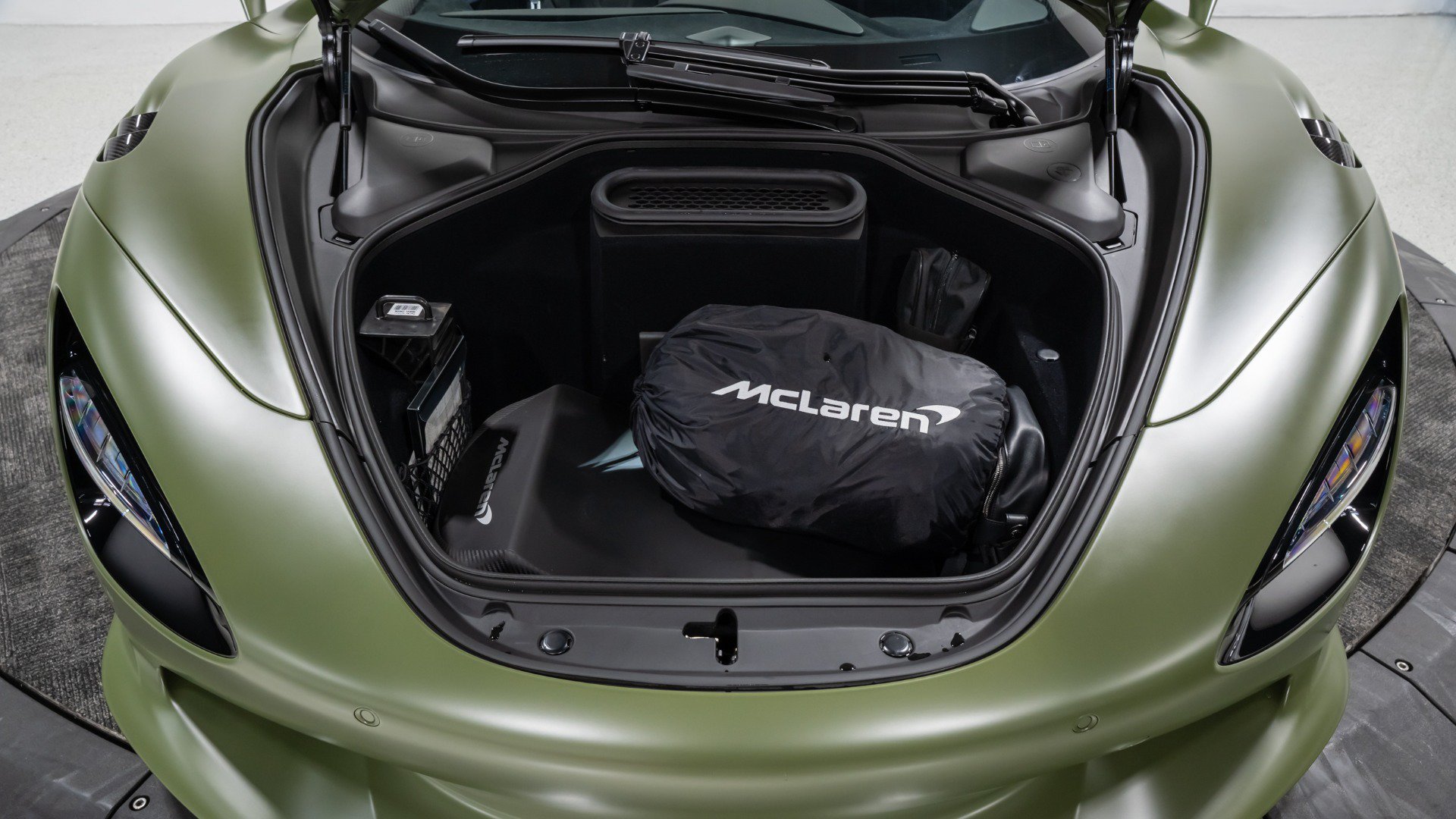 Used 2026 McLaren 750S Spider photo 77
