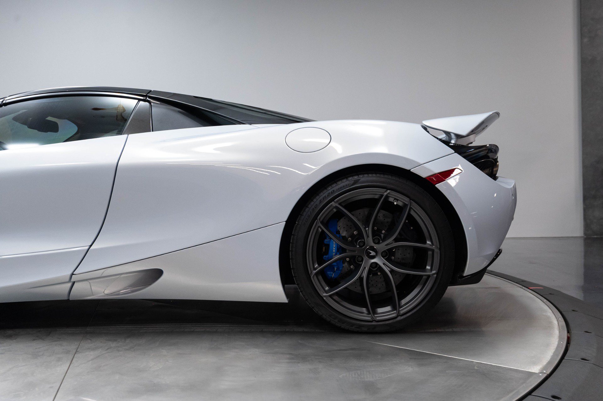 Used 2020 McLaren 720S Luxury photo 51